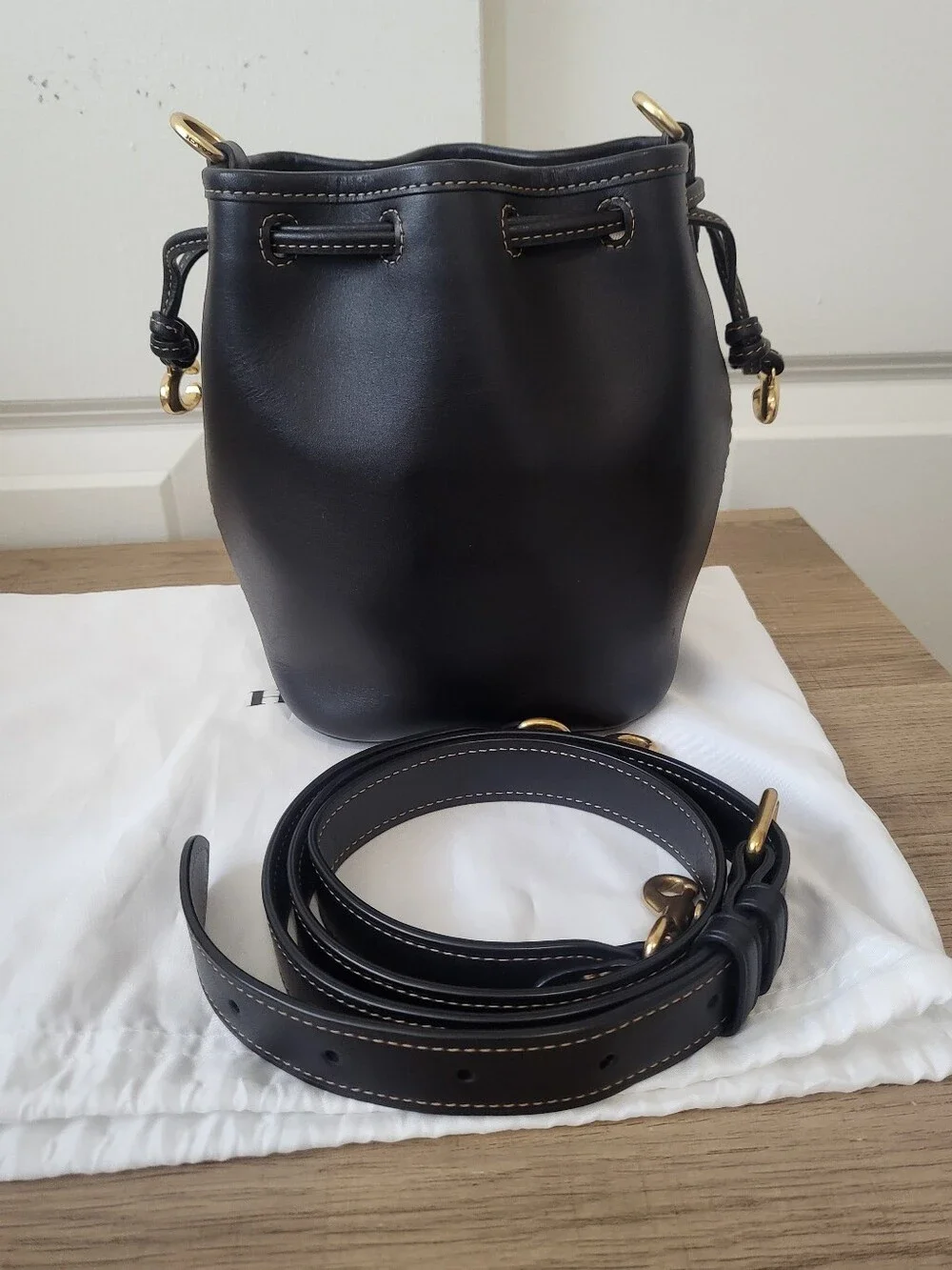Coach camila bucket
